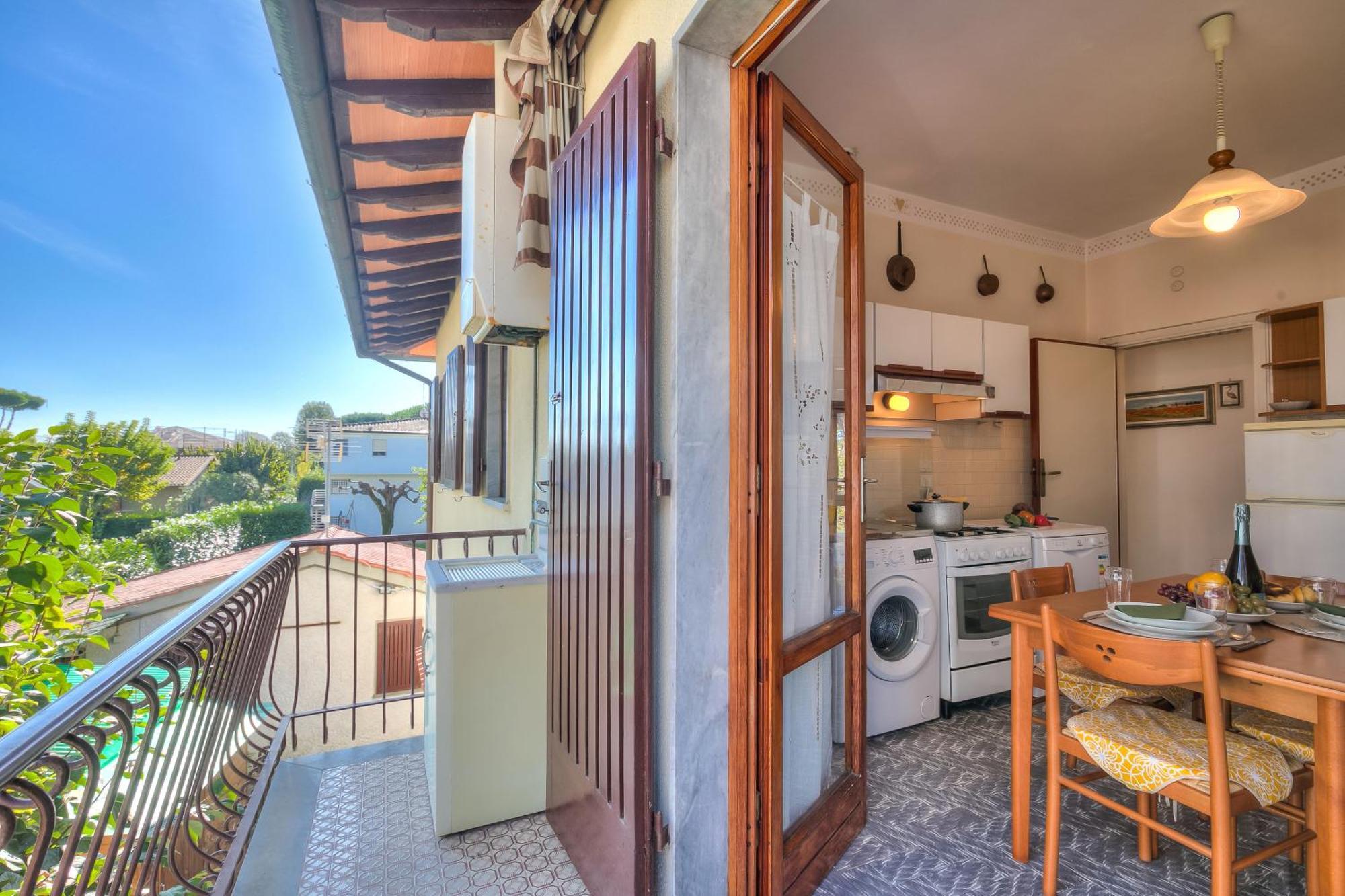 Casa Vittoria 800m From Sea - Happy Apartment Forte dei Marmi