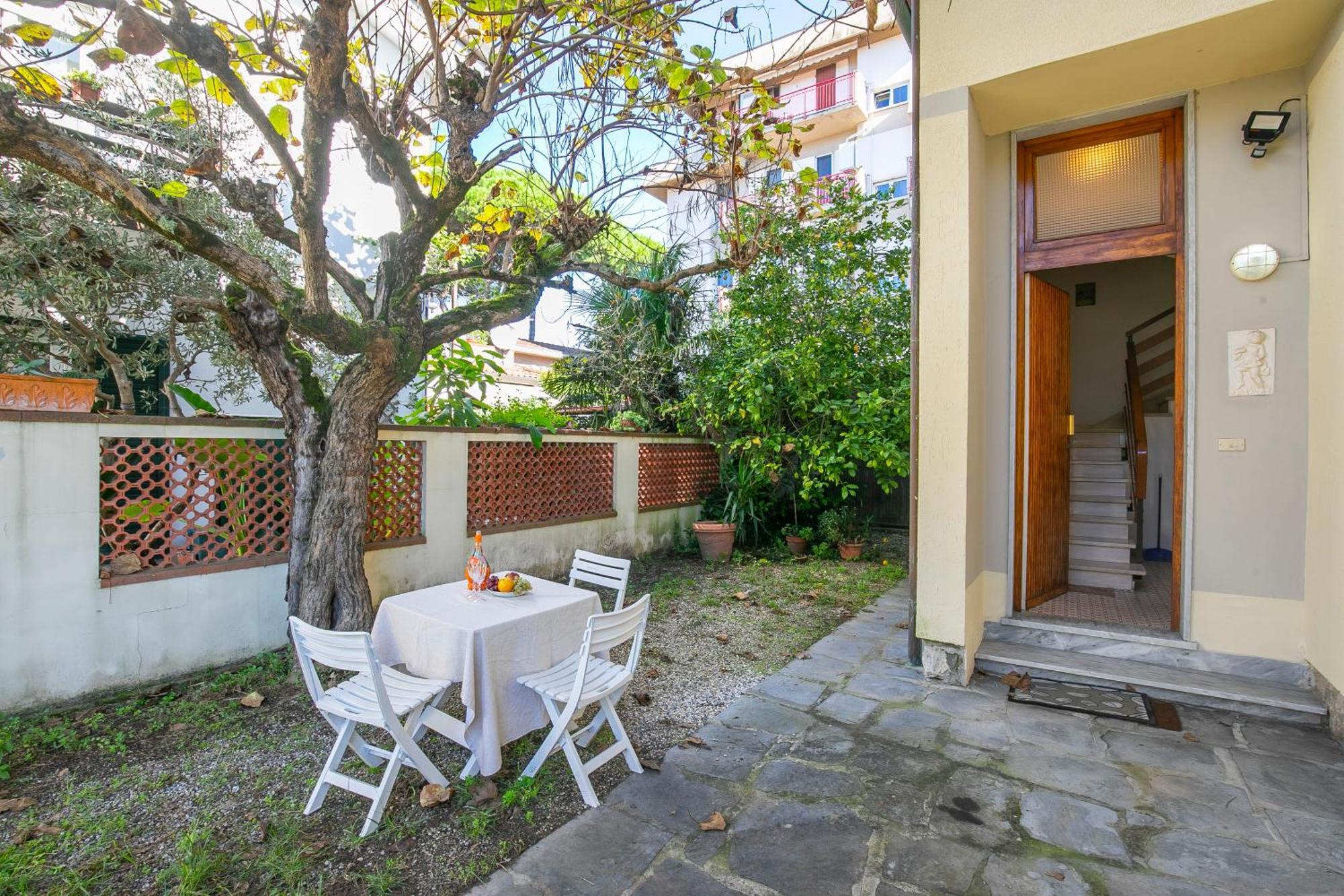 Casa Vittoria 800m From Sea - Happy Apartment *